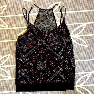 Maurice’s size L black tank with pattern